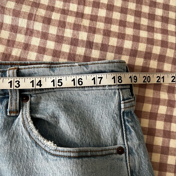 Abercrombie Curve Love Baggy Low Rise Light Wash Denim Jeans - Picture 4 of 5